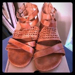 Bed Stu Capriana Brown Sandal size 9